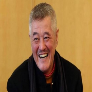 球球怒斥老公，嫌他偷买3000w房产送公婆，赵本山保持沉默懒回应