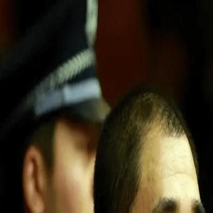 张国立儿子张默现状曝光，定居泰国开千万豪车，胡子拉碴显憔悴