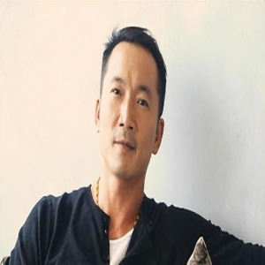 邹兆龙：我在空中和李连杰对了3脚，他的功夫在我之上