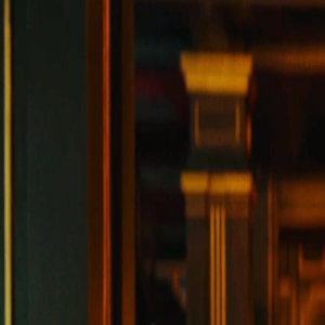 曾哭穷“只剩一百万”,爆红退出遭网暴,一次决定让他天改命!