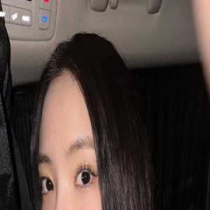 Apink孙娜恩被网友质疑,又整容了?她的脸被认为发生了变化