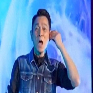 刘德华举办生日演出,多名粉丝汇聚一堂,堪称暖心宠粉达人!