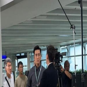 又一TVB新剧开拍!TVB视帝搞婚礼却又被急召!与蔡思贝首演情侣?