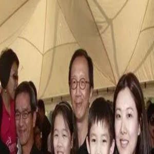 梁锦松100亿豪赌,伏明霞“生育门”风波引发热议!