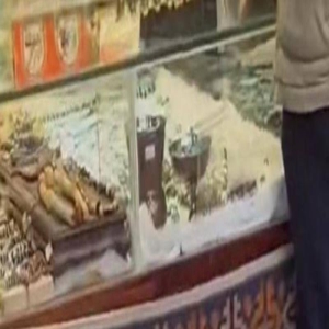 36岁张馨予旅居云南小县城!身材姣好颜值高,武警老公如影随形