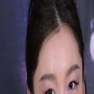 医美过度?31岁周冬雨生图撞脸金星,变化很大