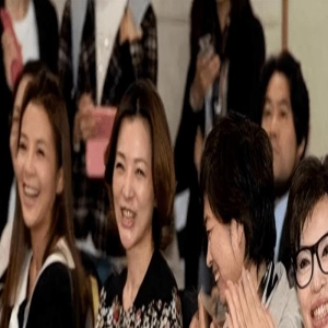 四位央视主持都素颜合影,董卿变样认不出了,朱迅并没觉得多漂亮