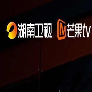 杨洋第五次登封芭莎!背心秀肌肉、真空穿大衣,演绎帅气大男主