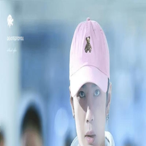 王一博连线《热烈》路演直播,力破网上无脑造谣,据说是阳了!