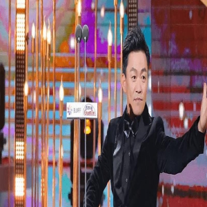 王宝强拍《八角笼中》曾遭毁灭性打击，到底是谁临时撤资？