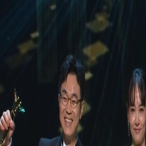 第25届上影节闭幕 胡歌大鹏菊地凛子获最佳男女主