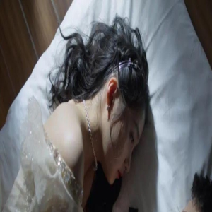 《曾少年》：张一山演“暗恋”关晓彤，范丞丞演“海王”横刀夺爱