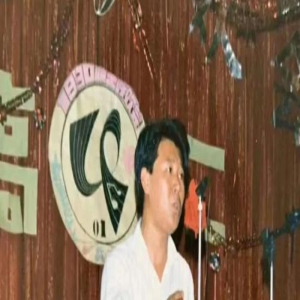 “枭雄”郭德纲:16载隐忍，32岁走红，一条逆天改命的宗师之路