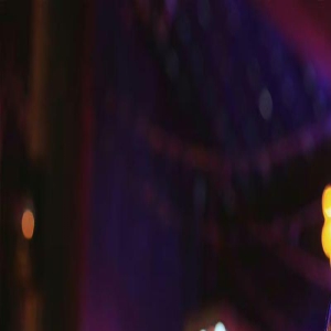 杨幂新片“火锅局中局放狠话” 新角色颠覆形象