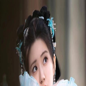 继《偷偷藏不住》后，赵露思又一新剧将袭，搭档男主颜值实力不俗