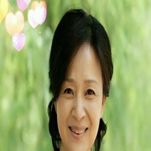 演员刘莉莉:离婚后嫁富商,女儿貌美如花很长脸