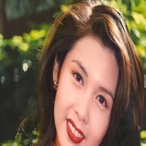 邱淑贞24年前嫁富商息影 中式婚纱照曝光!网友:金童玉女?