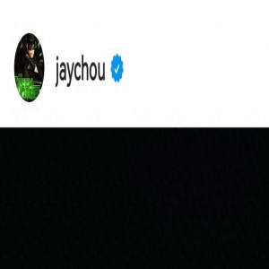 昆凌30岁生日携父亲拍大片,自曝从小被当硬汉养,父女互动好温情