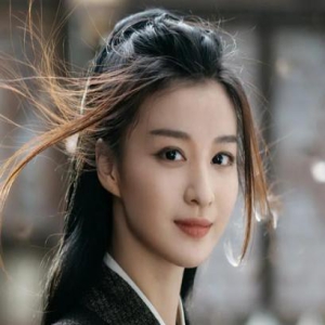 王楚然又翻白眼了!新剧开机对刘令姿大摆脸色,两人更多过往被扒