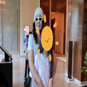 张兰被大S给气哭了，称汪小菲给了4000万抚养费，没用在孩子身上