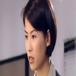 都是演女强人，把秦岚、刘涛和袁泉放在一起对比，差别一目了然