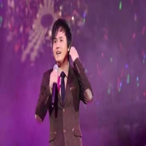 14岁就开演唱会,24岁就赚2亿,春晚请不动他,却没人说他耍大牌