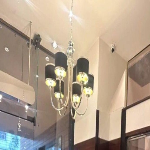 谢霆锋带大儿子澳洲度假，16岁Lucas驼背明显，脖子前倾仪态差