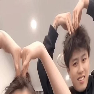 范丞丞看出镜忘切号,却被主播赶出出镜间,网友:榜一大哥不好当