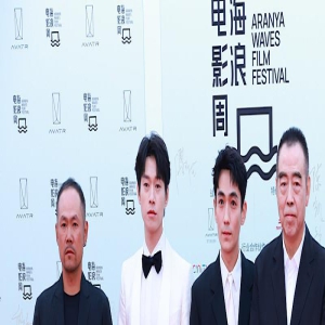 《志愿军》剧组助阵海浪电影周 吴京张译推介新片