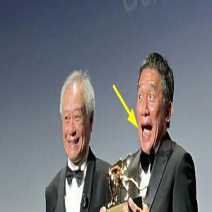 梁朝伟获终身成就金狮奖，现场落泪获李安安慰，刘嘉玲穿搭被吐槽