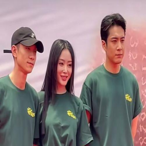 张一山新剧开机,与张天爱同框暴露身高,被调侃只有1米65