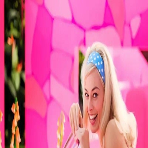 从小镇女孩,到好莱坞“女财神”,她有多会吸金